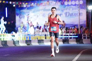 BIB: 41218
                            <button type="button" onclick="openModal(22946041)" class="btn btn-primary btn-sm float-right btn-popup" data-toggle="modal" data-target=".modal-high-quality">
                        <i class="fas fa-shopping-cart"></i> Add to Cart
                    </button>
                                            <button type="button" onclick="isThisMe(22946041, true)" class="btn btn-success btn-sm float-right btn-popup btn-isme hidden" data-toggle="tooltip" data-placement="bottom" title="นี่คือรูปของคุณใช่ไหม คลิกที่นี่เพื่อเอาเข้าอัลบั้ม">
                        <i class="fas fa-plus"></i> Add to album
                    </button>
                    <button type="button" onclick="isThisMe(22946041, false)" class="btn btn-warning btn-sm float-right btn-popup btn-isnotme hidden">
                        <i class="fas fa-ban"></i> Remove from album
                    </button>